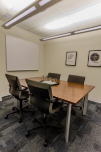 4 Seat Meeting Room